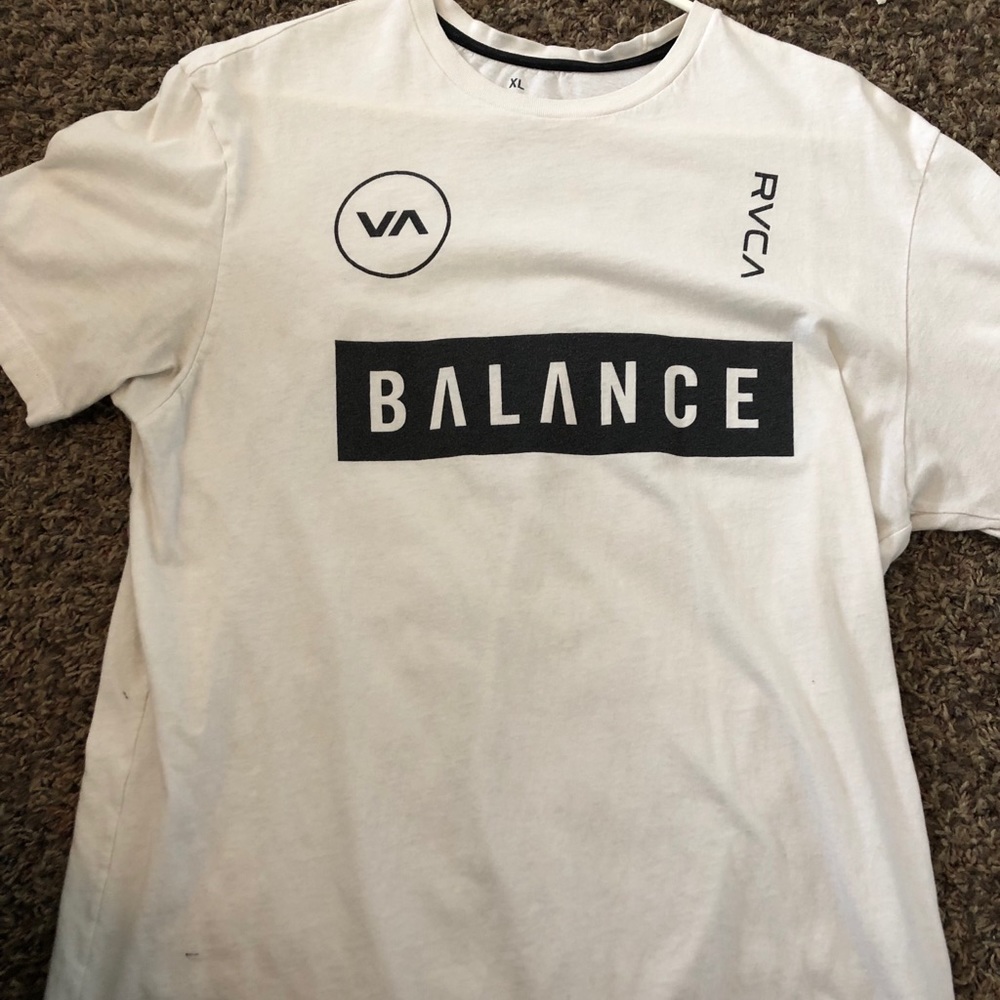 RVCA t-shirt